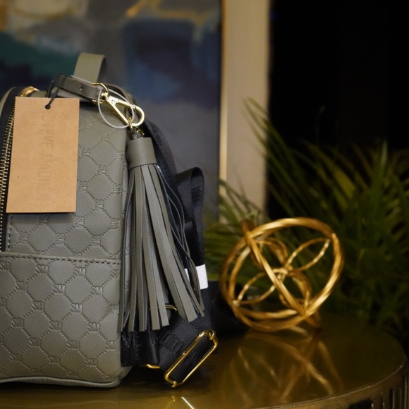 Steve Madden Backpack Purse - Picture 5 of 6